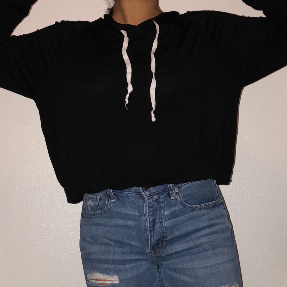 Cropped hoodie